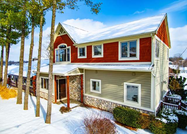 Property at 4474 Cass Elizabeth Rd, Waterford, MI 48328, 3 beds, 3.5 baths
