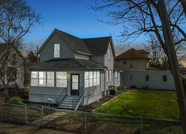 Property at 1715 2nd St, Wyandotte, MI 48192, 4 beds, 2 baths