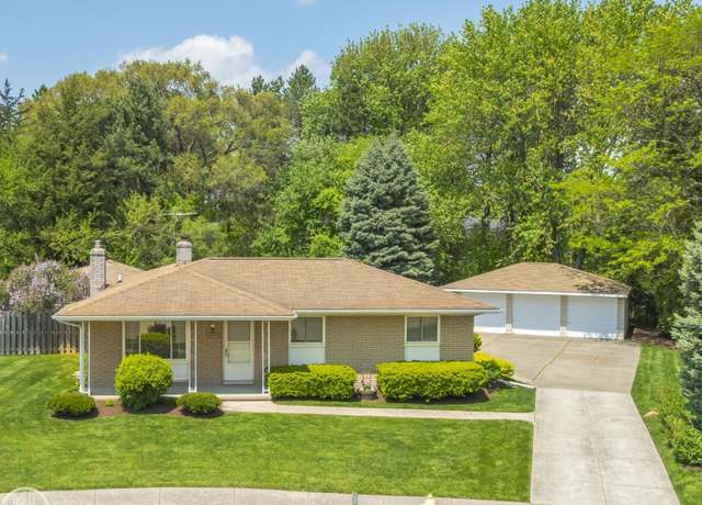Property at 40840 Michael St, Clinton Township, MI 48038, 3 beds, 1.5 baths