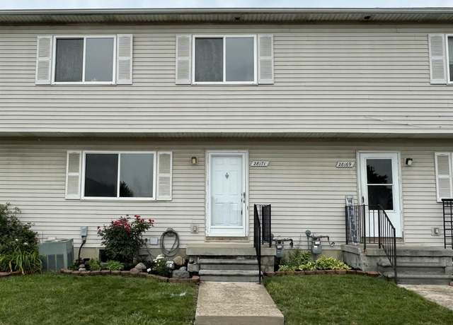 Property at 28171 Raleigh Crescent Dr, Chesterfield, MI 48051, 2 beds, 1.5 baths