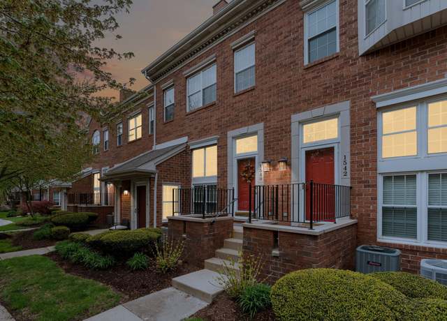 Property at 1540 Maryland Club Dr #82, Royal Oak, MI 48067, 2 beds, 2 baths
