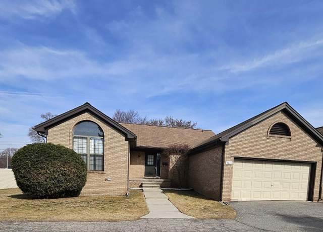 Property at 2013 Roman Ct, Warren, MI 48092, 2 beds, 3 baths