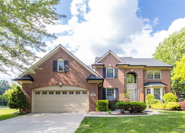 Property at 41278 Scarborough Ln, Novi, MI 48375, 4 beds, 2.5 baths
