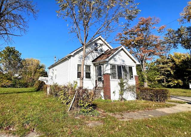 Property at 702 Fernhill St, Highland Park, MI 48203, 3 beds, 1 bath
