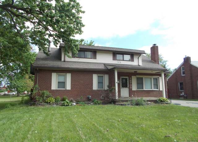 Property at 16705 Martin Rd, Roseville, MI 48066, 5 beds, 3 baths
