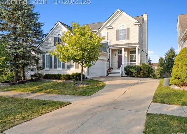 Property at 1145 York Ave, Howell, MI 48843, 4 beds, 3.5 baths