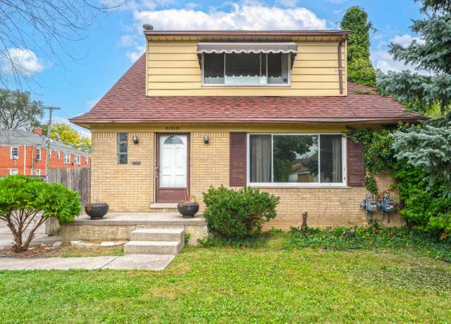 Property at 21519 Sloan Dr, Harper Woods, MI 48225, 4 beds, 2 baths
