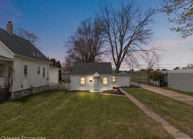 Property at 161 N Wilson Blvd, Mt Clemens, MI 48043, 2 beds, 1 bath