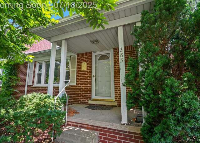 Property at 385 Devonshire St, Ypsilanti, MI 48198, 3 beds, 1.5 baths