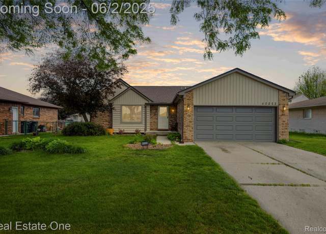 Property at 40252 Kraft Dr, Sterling Heights, MI 48310, 3 beds, 2 baths