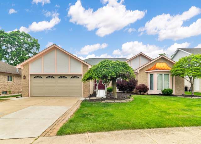 Property at 52225 Bryan Michael Dr, Macomb, MI 48042, 4 beds, 3 baths
