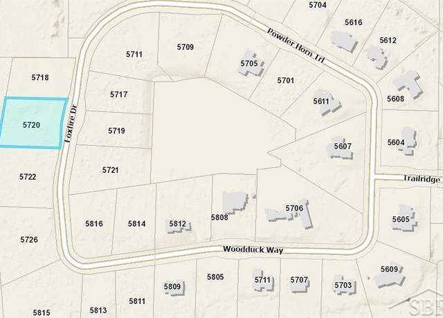 Property at 5720 Foxfire Dr, Midland, MI 48642
