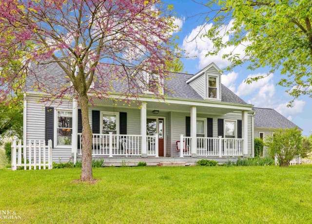 Property at 8295 Farley Rd, Pinckney, MI 48169, 4 beds, 2.5 baths