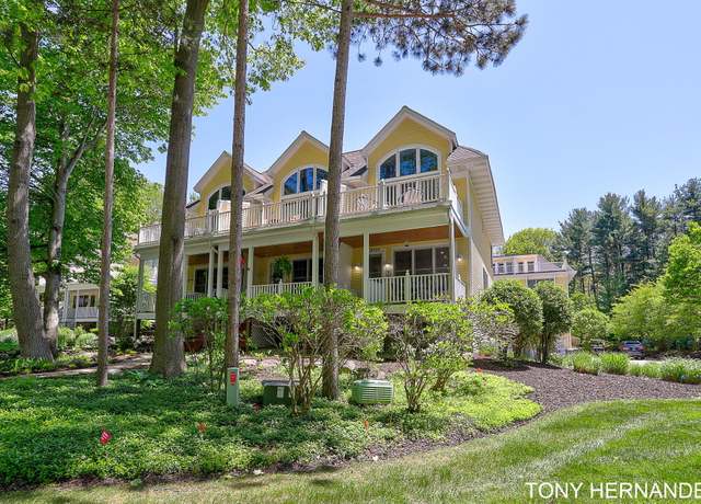 Property at 10505 Pinecone Trl #45, South Haven, MI 49090, 2 beds, 2.5 baths