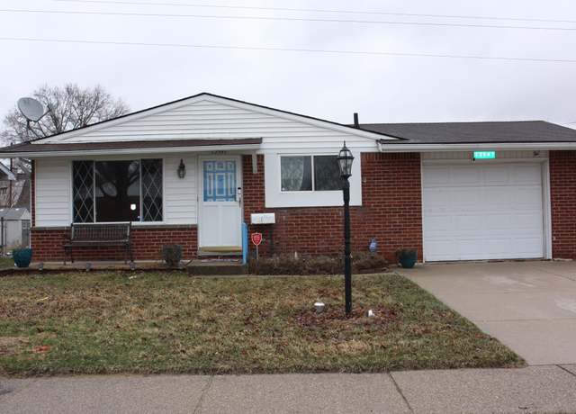 Property at 13547 Kent St, Romulus, MI 48174, 3 beds, 1 bath