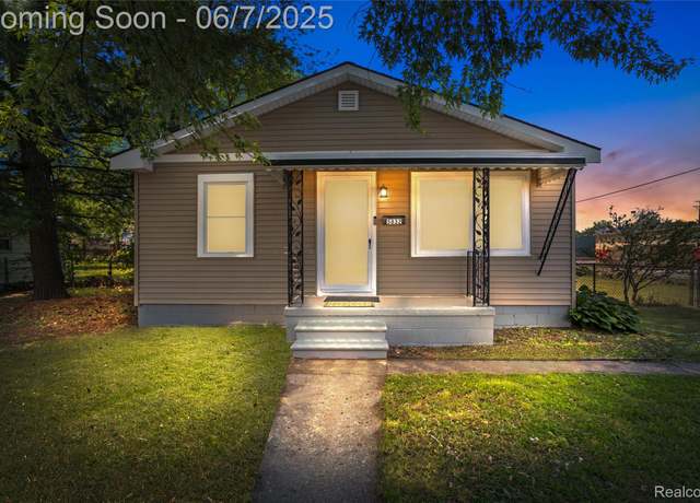 Property at 5832 Wilkie St, Taylor, MI 48180, 3 beds, 1 bath