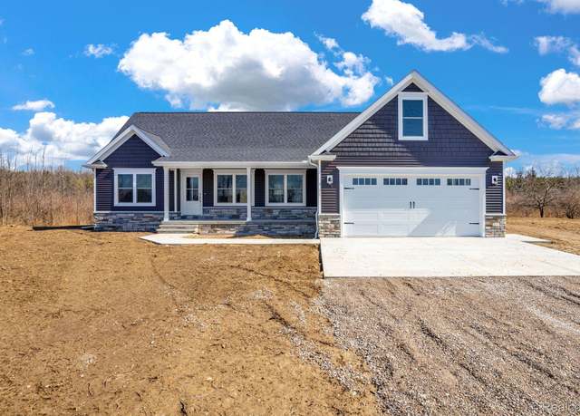 Property at 4941 Wixson, Croswell, MI 48422, 4 beds, 2 baths