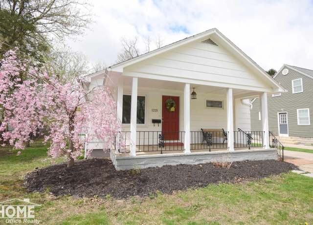 Property at 1225 N Water St, Owosso, MI 48867, 2 beds, 1 bath