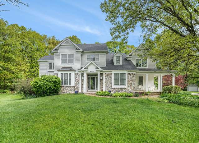 Property at 9266 Maricopa Trl, Kalamazoo, MI 49009, 5 beds, 3.5 baths