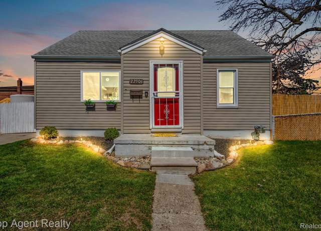 Property at 22901 Pleasant St, St Clair Shores, MI 48080, 3 beds, 1 bath