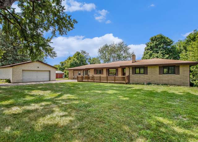 Property at 8740 Gray Rd, Baroda, MI 49101, 7 beds, 2 baths