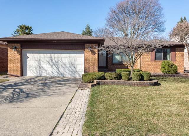 Property at 15895 Bexley St, Clinton Township, MI 48038, 3 beds, 1.5 baths