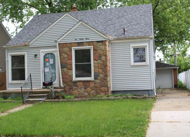 Property at 1093 Ford Blvd, Lincoln Park, MI 48146, 3 beds, 1 bath