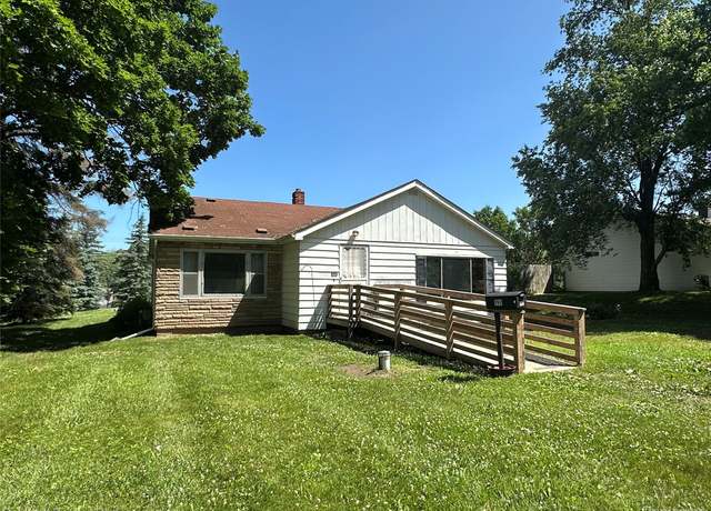 Property at 190 Davis Lake Rd, Lapeer, MI 48446, 3 beds, 1 bath