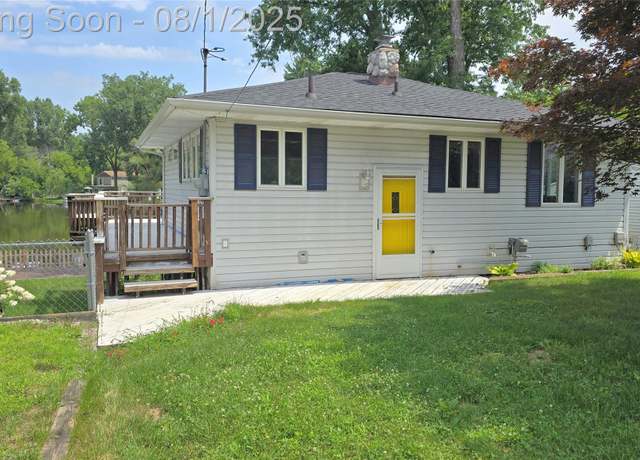 Property at 11534 Sunset Blvd, Pinckney, MI 48169, 3 beds, 2 baths