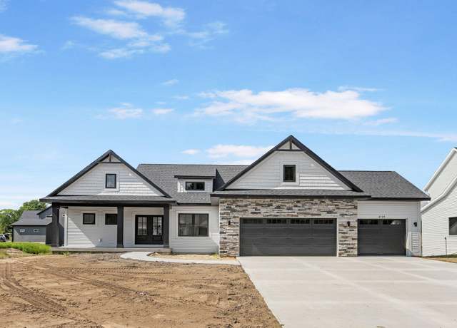 Property at 2660 Primrose Dr #9, Fruitport, MI 49415, 4 beds, 3 baths
