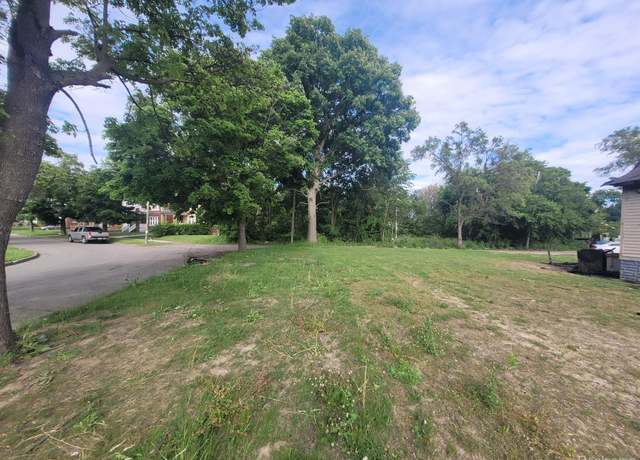 Property at 5585 Ridgewood St, Detroit, MI 48204