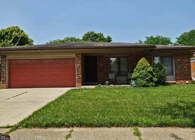 Property at 37683 Adrian Drive Dr, Macomb, MI 48310, 3 beds, 2.5 baths