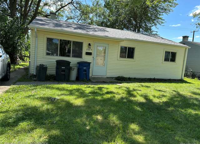 Property at 2075 Alanson St E, Westland, MI 48186, 3 beds, 1 bath