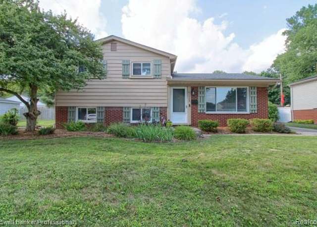 Property at 41928 River Oaks, Plymouth, MI 48170, 3 beds, 2 baths
