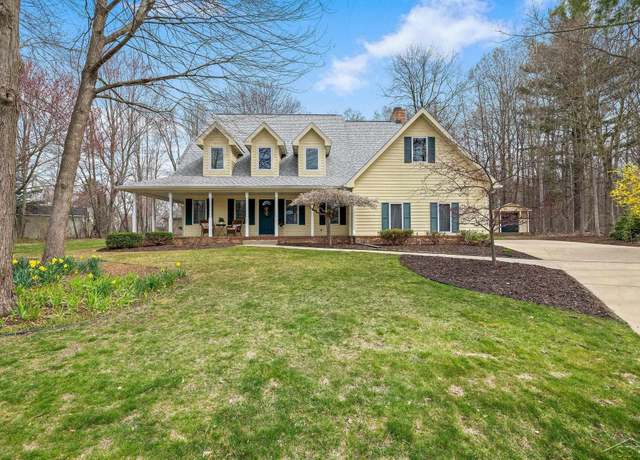 Property at 817 Honeysuckle Cir, Midland, MI 48642, 4 beds, 3.5 baths