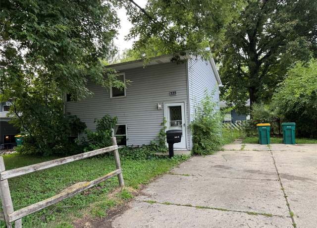 Property at 335 Beach St, Mt Morris, MI 48458, 3 beds, 1.5 baths