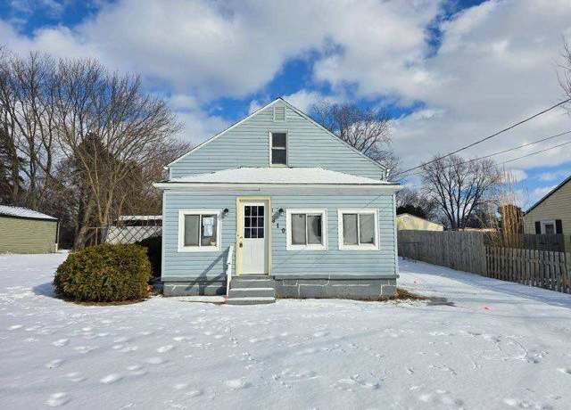 Property at 810 Moore St, Davison, MI 48423, 3 beds, 1 bath