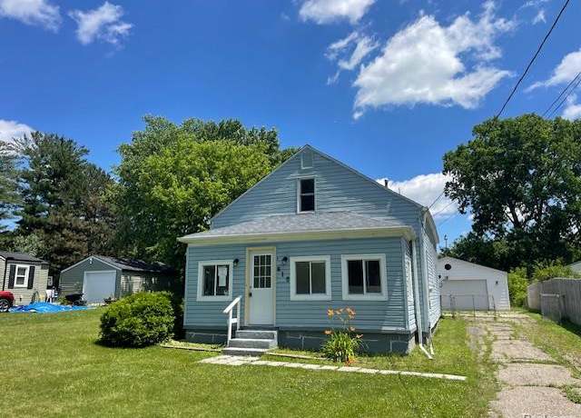 Property at 810 Moore St, Davison, MI 48423, 3 beds, 1 bath
