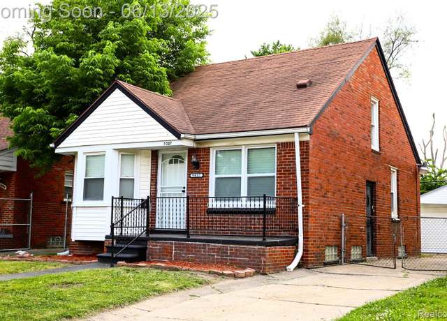 Property at 9037 Longacre St, Detroit, MI 48228, 4 beds, 1.5 baths