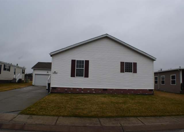 Property at 37215 Grindstone Trl, New Haven, MI 48048, 3 beds, 2 baths