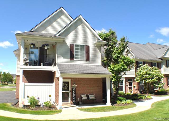 Property at 1326 Dufree Blvd, Howell, MI 48843, 2 beds, 2 baths