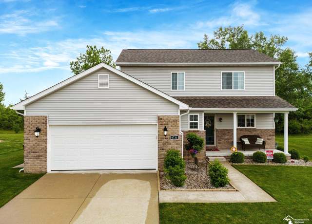 Property at 8734 E Park Ridge Cir, Newport, MI 48166, 4 beds, 2.5 baths