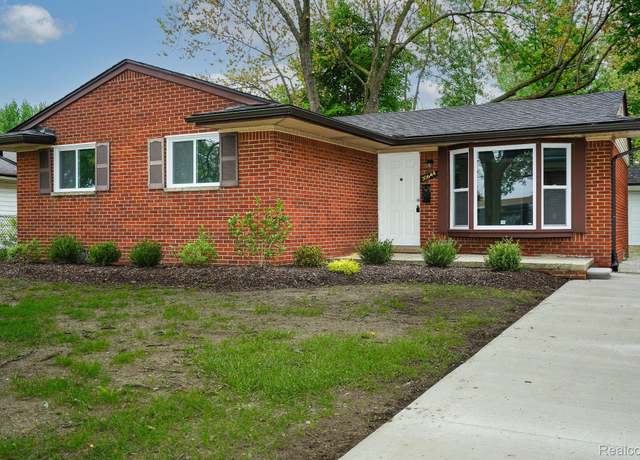 Property at 30644 Hayes Rd, Roseville, MI 48066, 3 beds, 1.5 baths