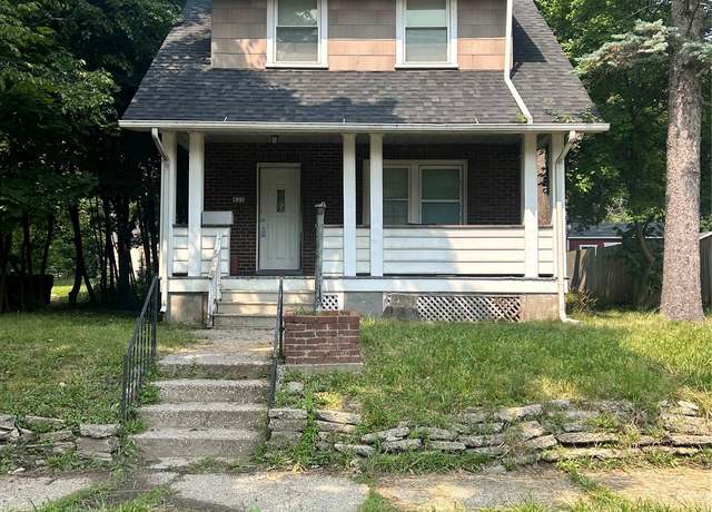 Property at 820 N Chevrolet Ave, Flint, MI 48504, 4 beds, 1 bath