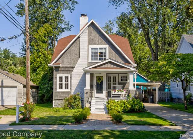 Property at 934 Lockwood Rd, Royal Oak, MI 48067, 3 beds, 2 baths