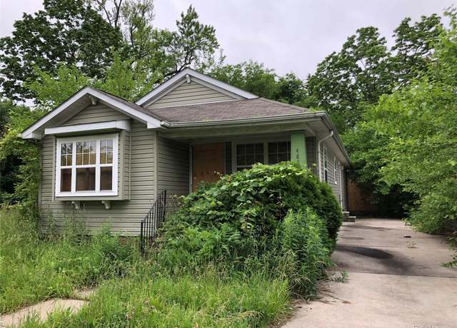 Property at 4867 Springle St, Detroit, MI 48215, 3 beds, 1 bath