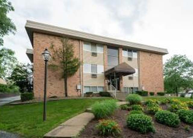 Property at 722 W Kilgore Rd #301, Kalamazoo, MI 49008, 2 beds, 1 bath