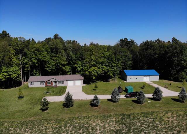 Property at 46408 8th Ave, Bloomingdale, MI 49026, 3 beds, 2 baths