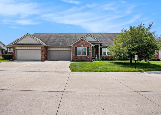 Property at 5477 Victory Cir, Sterling Heights, MI 48310, 2 beds, 2 baths