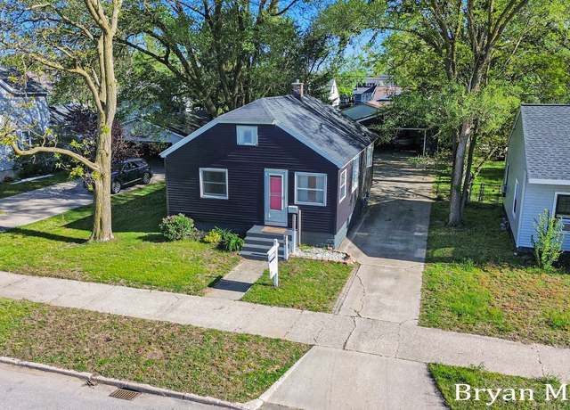 Property at 385 W 22nd St, Holland, MI 49423, 2 beds, 1 bath